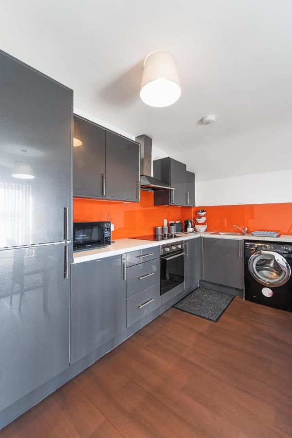 Ferienwohnung Perfect For Business And Leisure- Free Parking Southampton Exterior foto